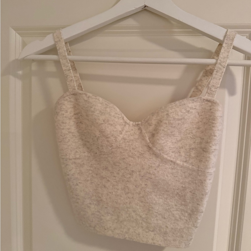 Aritzia Wilfred Sweater Top Size Small